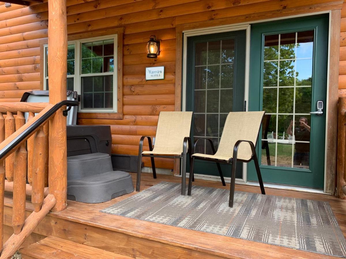 Waterview Lodge By Amish Country Lodging 밀러스버그 외부 사진
