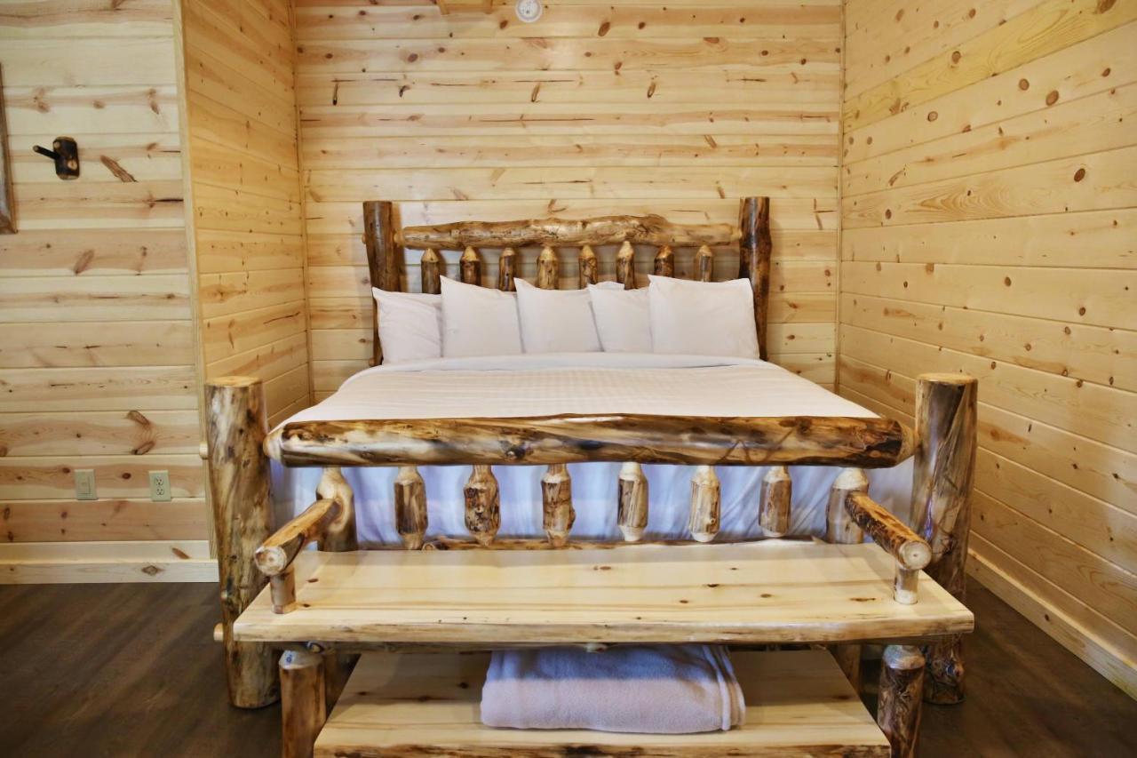 Waterview Lodge By Amish Country Lodging 밀러스버그 외부 사진