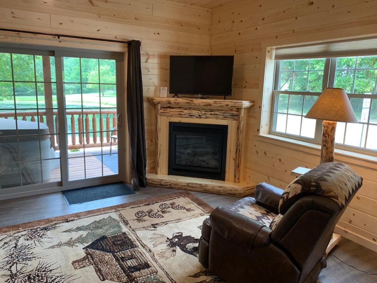 Waterview Lodge By Amish Country Lodging 밀러스버그 외부 사진